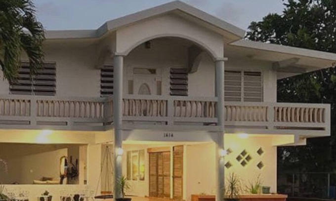 Espinar Appartement | Private room in Aguada , walking distance to the beach