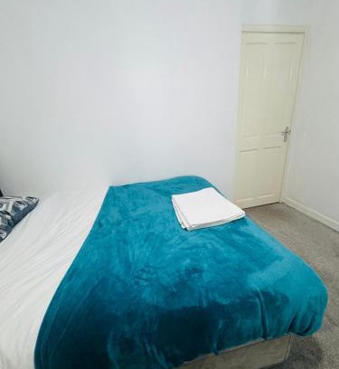 Glasgow Maison | Private Room in Glasgow City