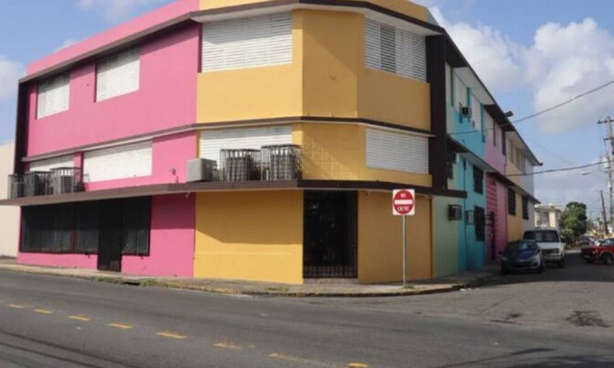 Hato Rey Central Appartement | Private Room Near Coliseo De PR Perfect For 2!!