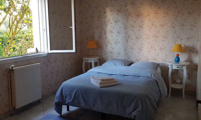 Saint-Herblain Lit Et Petit-Déjeuner | Private room with independent access, 2 pas Polyclinique, Zénith, 20min centreNantes
