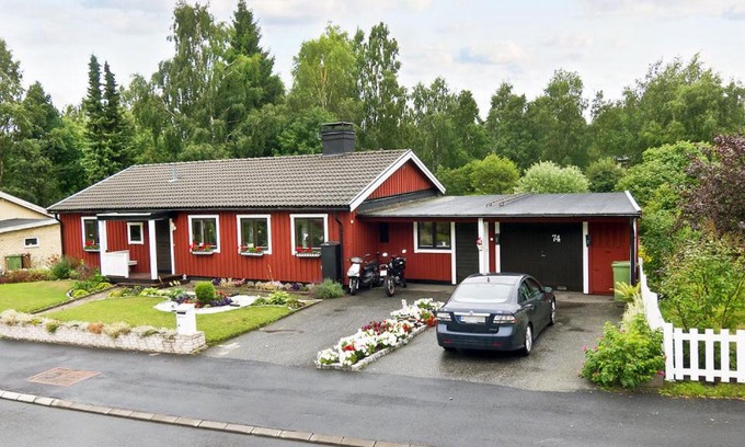 Umea Maison | Private Room with No Windows in Shared House-5