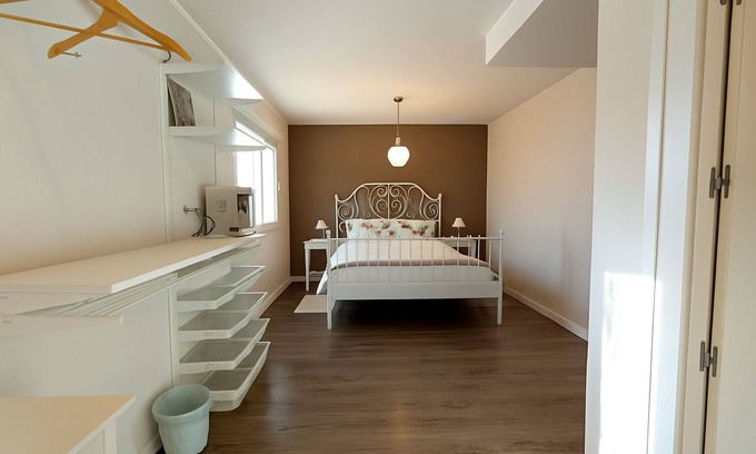 Rosas Chalet De Ski | Chambre privée avec salle de bain attenante