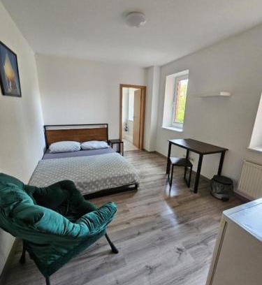 Ortsamt 5 Maison | Private room with private bathroom