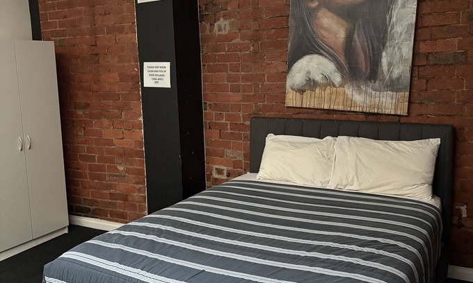 Melbourne Hôtel | Private Rooms Available - NO BILLS or BOND required