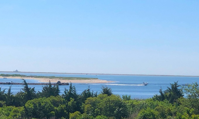 Stonington Maison | Private Sanctuary in Stonington Boro - Stunning Coastal Views - Boaters Paradise