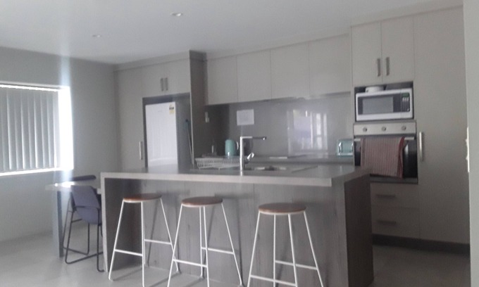Tauranga Maison | PRIVATE, SECURE, CITY CENTER ROOM A3