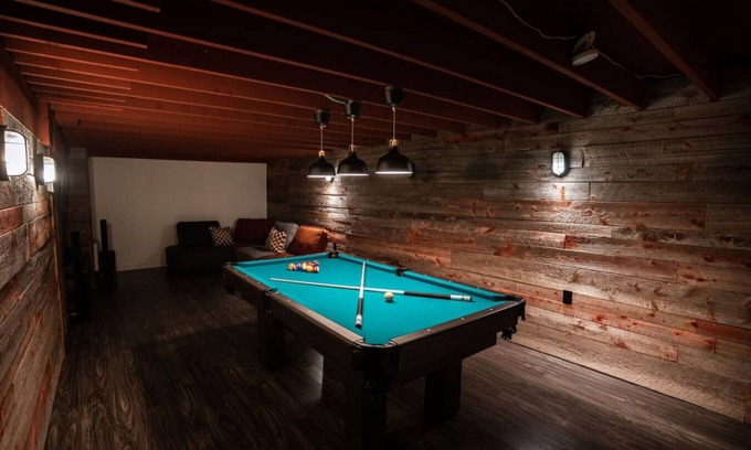 Lac Superieur Village Chalet De Ski | Private SPA / Scrabble