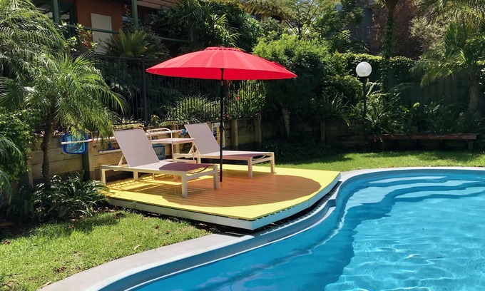 Nelson Bay Maison | Retraite familiale privée et spacieuse avec climatisation et piscine.