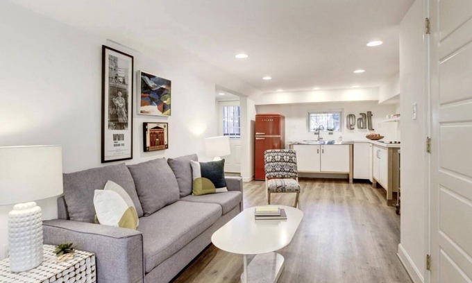 Mount Pleasant Appartement | Private Studio, Historic Home in Heart of DC