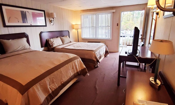 Montgomery Appartement | Private Suite With Private Entrance and Private Bath