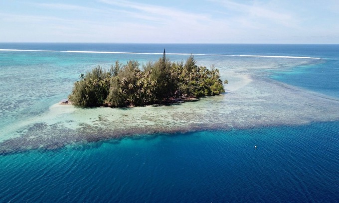Mataiea Villa | Private Tahitian Island. Sleeps six