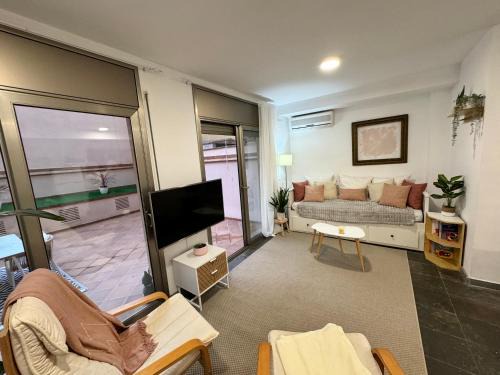 Pineda de Mar Appartement | Private terrace 1BR apt - 4min walk to the beach