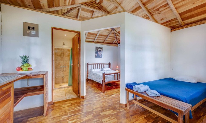 Canafistula Hôtel | Private Triple Bungalow with Nature View