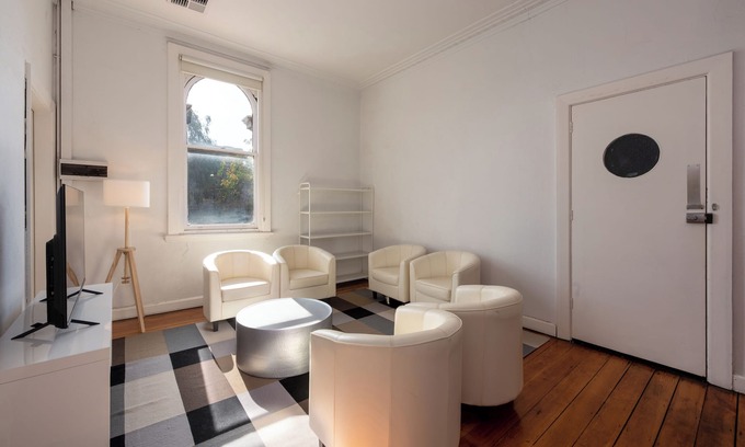 Carlton North Appartement | Private Unit in Heritage Building in Fitzroy North