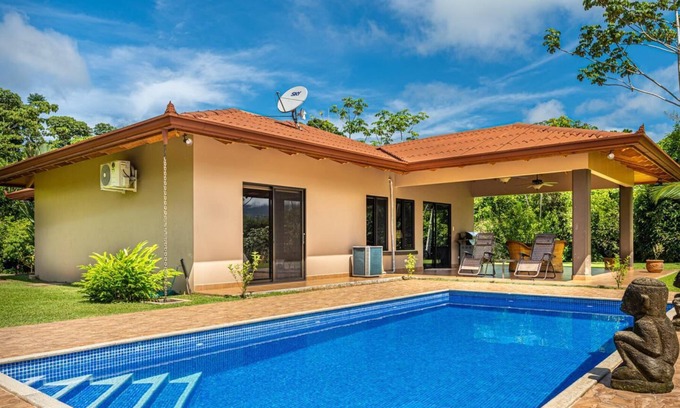 Ciudad Cortes Maison | PRIVATE VILLA / HIDDEN GEM