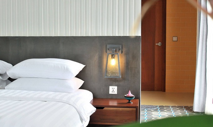 Sangkat Sla Kram Maison | Private Villa with Skybar and Restaurant