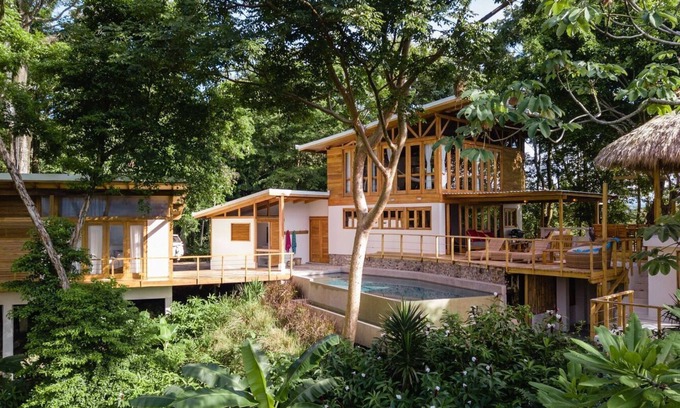 Santiago Maison | Nouvelle maison avec vue sur la plage / jungle. 4 chambres / 4 salles de bain et piscine à débordement. 8 couchages