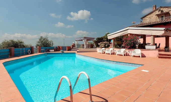 Stiava Villa | Maison de vacances privée avec piscine privée, WIFI, climatisation, TV, près de Viareggio