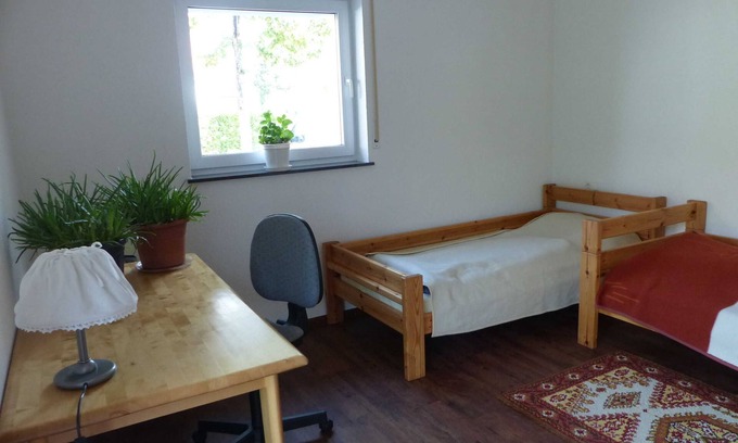 Munzingen Appartement | Privatzimmer 3 - Guesthouse Privatzimmer in Freiburg im Breisgau