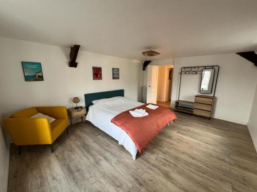 Montaubert - Rille - Saint-Sulpice Appartement | Proche château - Calme, Confortable, Tout équipé