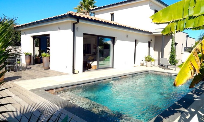 Teyran Villa | Belle villa contemporaine et climatisée avec piscine