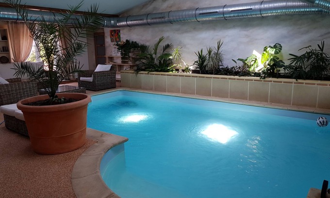 La Poterie-Cap-d'Antifer Villa | Propriete 5 ***** Tres spacieuse , Piscine chauffée interieure et Sauna