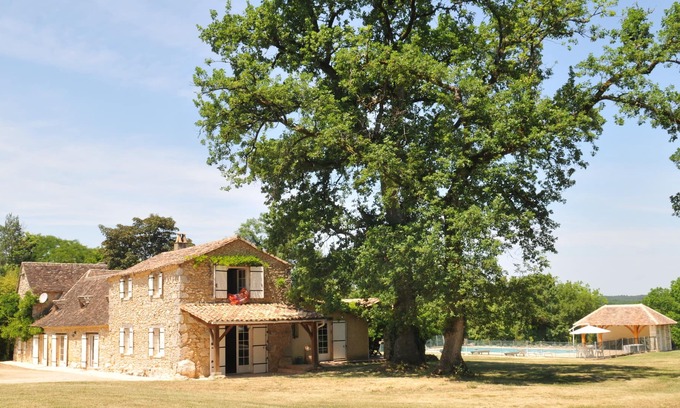 Faux Maison | PROPERTY 13th 2 ha heated swimming pool tennis classified 4 *