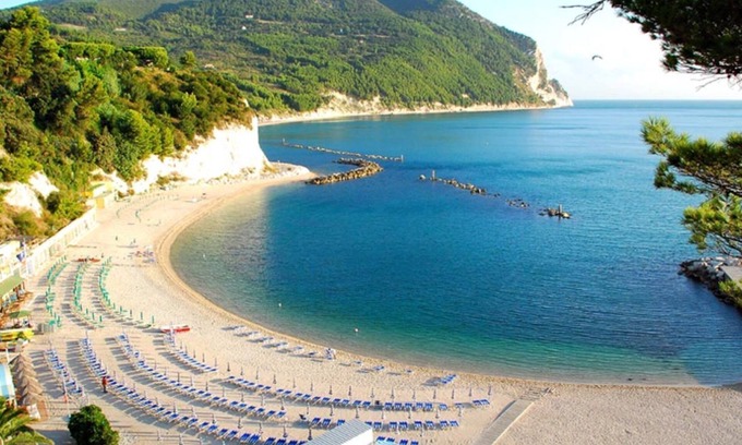 Petritoli Maison | ENJOY ITALY IN STYLE AND SAIL THE ADRIATIC SEA