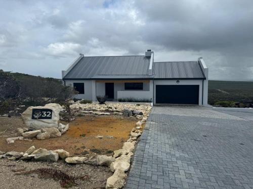 L'Agulhas Maison | Protea32