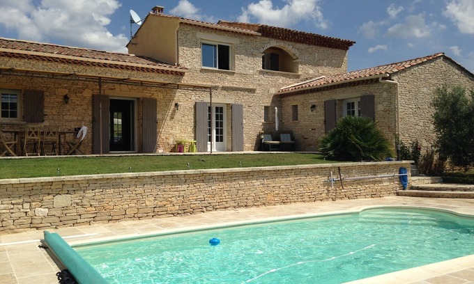 Oraison Villa | BATISSE PROVENCALE AU COEUR DE PIERRE ENTRE LUBERON ET VERDON