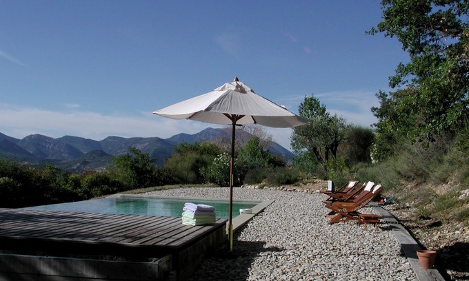 Les Pilles Maison | Mas Provencal avec piscine en pleine nature dans une propriété de 40 hectares