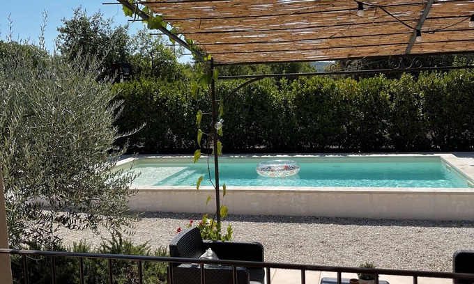 Saint-Didier Maison | Maison Provençale avec piscine chauffée et jardin - 6 couchages