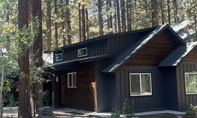 Black Bart Maison | Incroyable! Fermer 2 Stateline-Pool Table, Ping Pong, Shuffleboard big hot tub