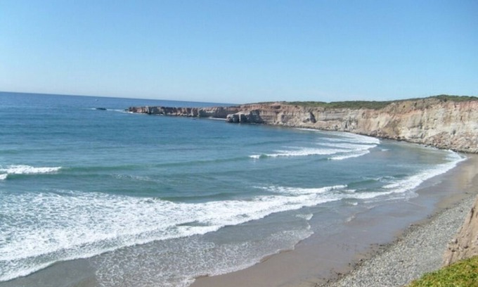 Primo Tapia Maison | Puerta del Mar est une propriété de plage privée