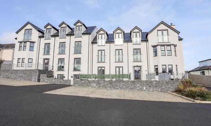 Benllech Maison | Puffin Pad