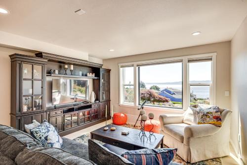 Des Moines Appartement | Puget Sound Views Des Moines Apt with Patio