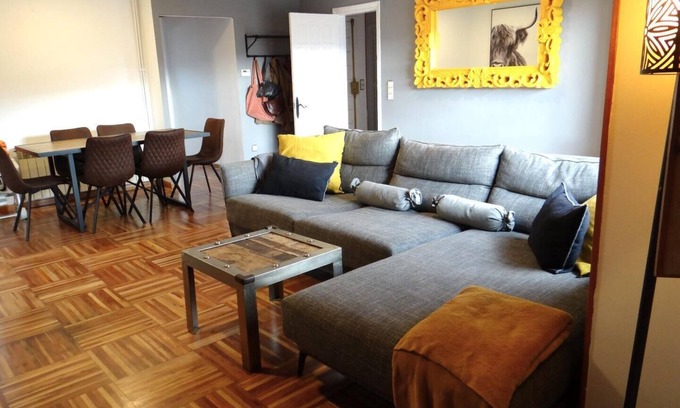 Puigcerda Appartement | Puigcerdà VIII - Trois Chambres Appartement, Couchages 7