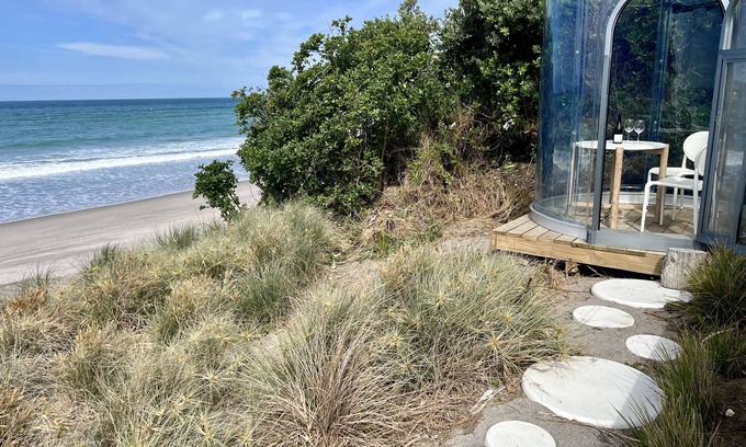 Pukehina Appartement | Pukehina absolute oceanfront apartment