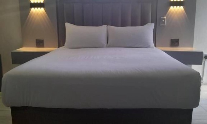 Rustenburg Cabine | Pula Nala Lodge
