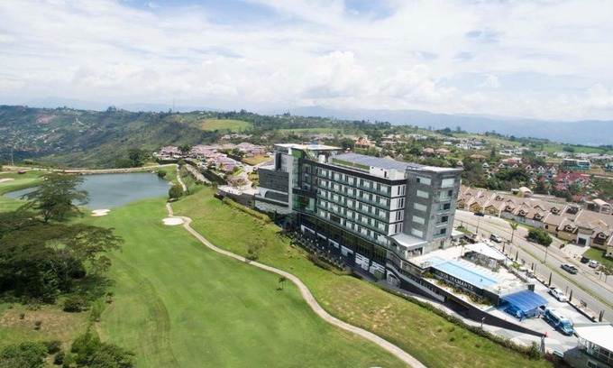 Piedecuesta Hôtel | Punta Diamante Premium Hotel