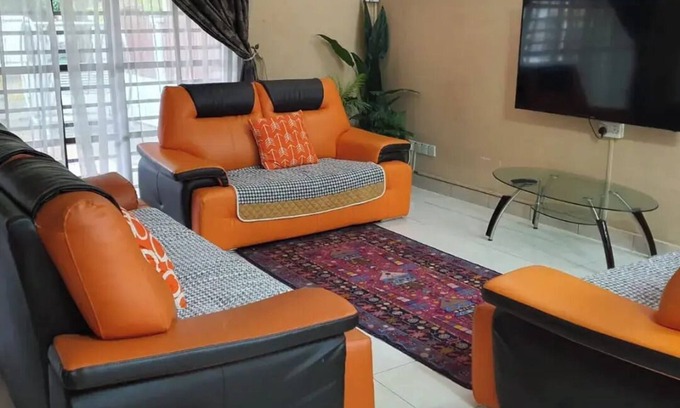 Bandar Puteri Puchong Maison | Puteri 6 Homestay at Bandar Puteri Puchong.