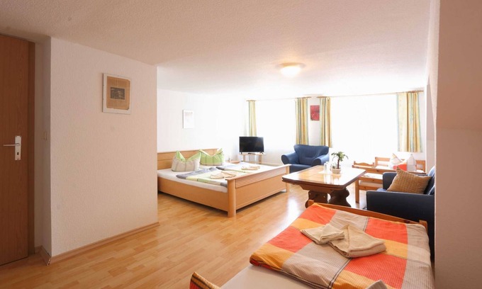 Old Town Maison | Quadruple - Pension dans la vieille ville de Stralsund