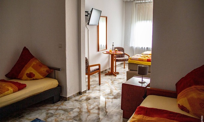 Bad Wildungen Maison | Quadruple room without balcony - Hotel Sofia