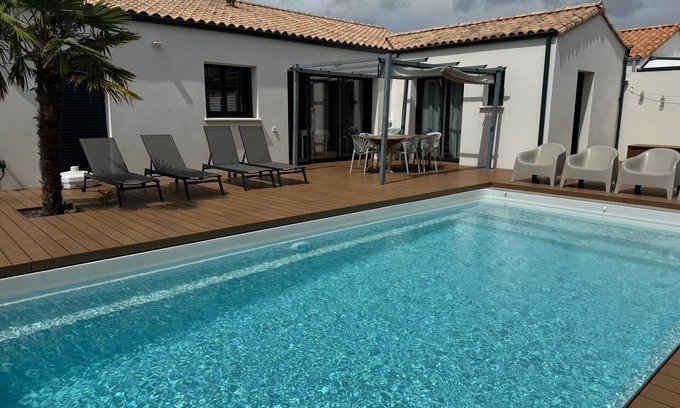 Saint-Vincent-sur-Jard Maison | Quai Ouest - Élégante maison avec piscine