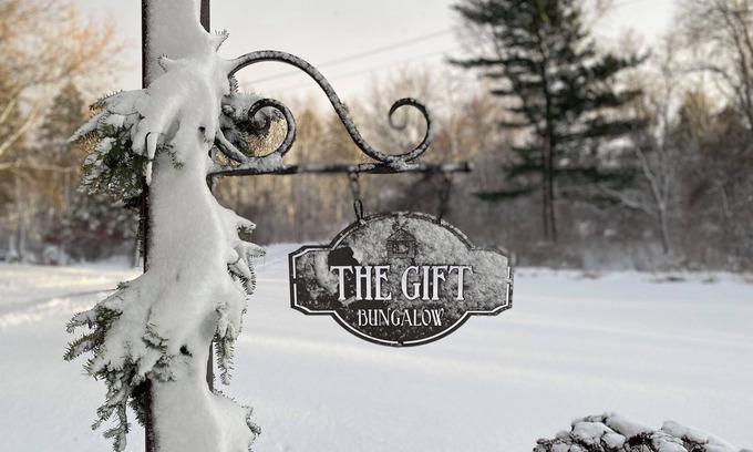 Clinton Maison | Quaint, 102 year old bungalow nestled in woods-close to amenities.