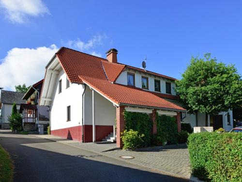 Eimelrod Appartement | Quaint Apartment in Eimelrod near Lake and Water Sports