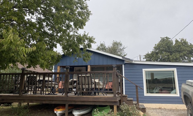 Medicine Park Maison | Quaint Cabin in the Park