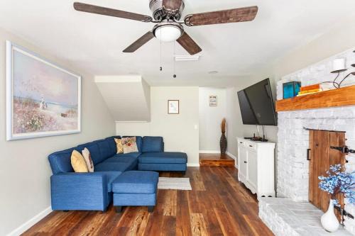 Gainesville Maison | Quaint Cottage by UF & Shands - Pet-Friendly Long Stays