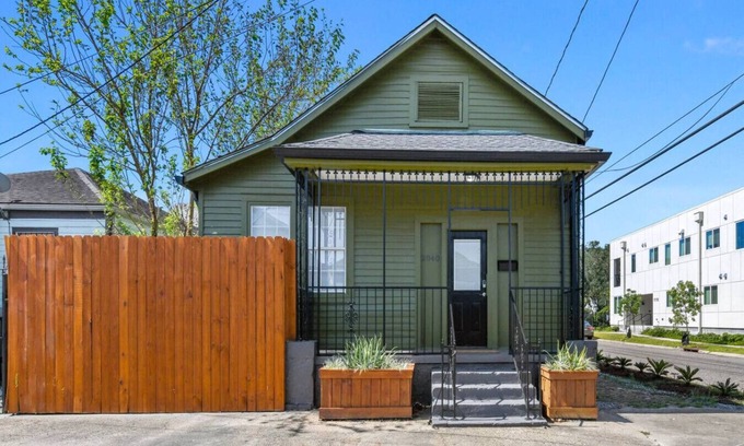 Treme Maison | Quaint Cottage In The Treme New Orleans.