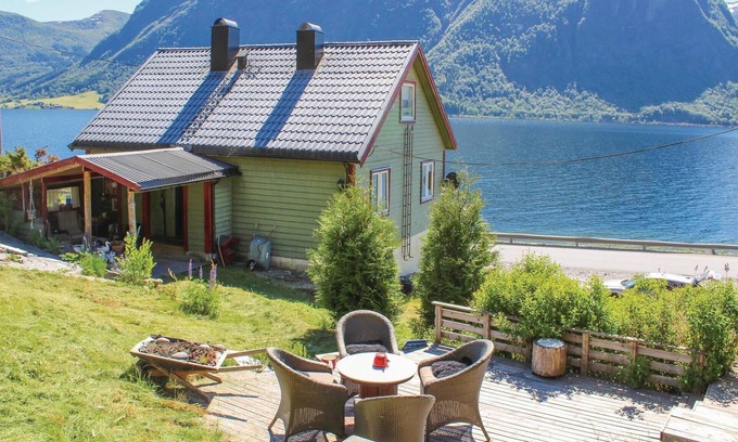 Jolster Maison | 4 chambres hébergement à Skei i Jølster